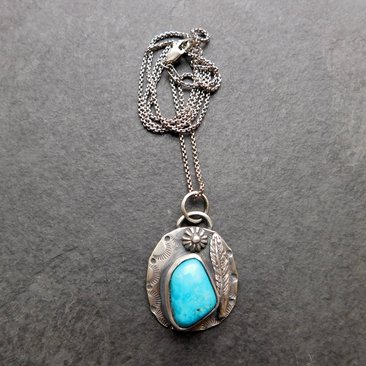 Kingman American Turquoise Southwest Style Sterling Silver Pendant Necklace