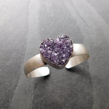 Deep Purple Amethyst Heart Drusy Stone Oxidized Sterling Silver Cuff Bracelet