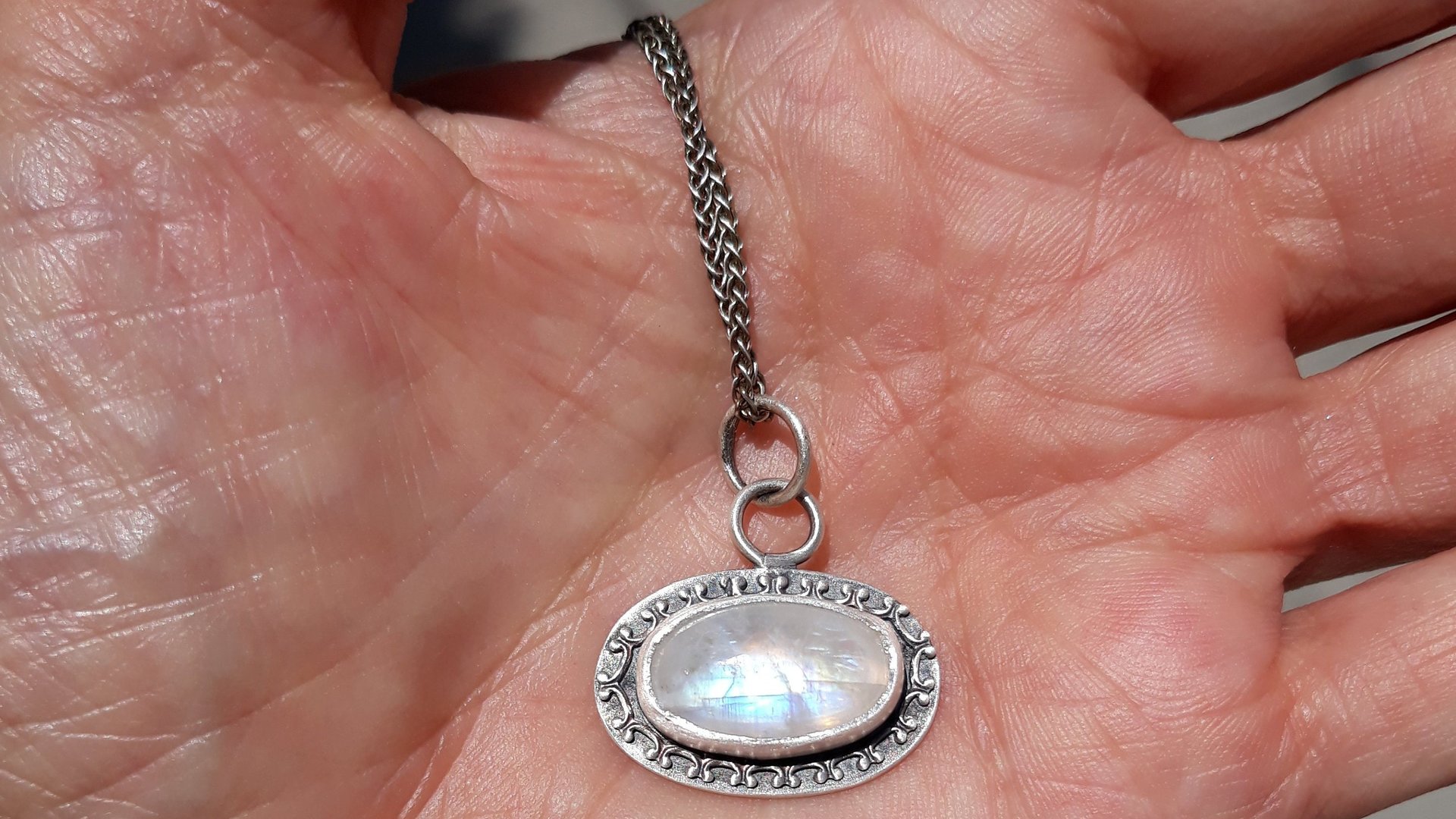 Rainbow Moonstone Sterling Silver Ornate Patterned Wire Pendant Necklace