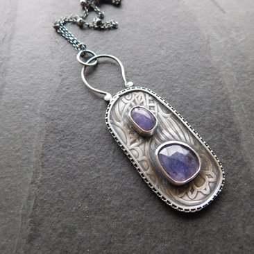 Tanzanite Multi Stone Patterned Sterling Silver Pendant Necklace